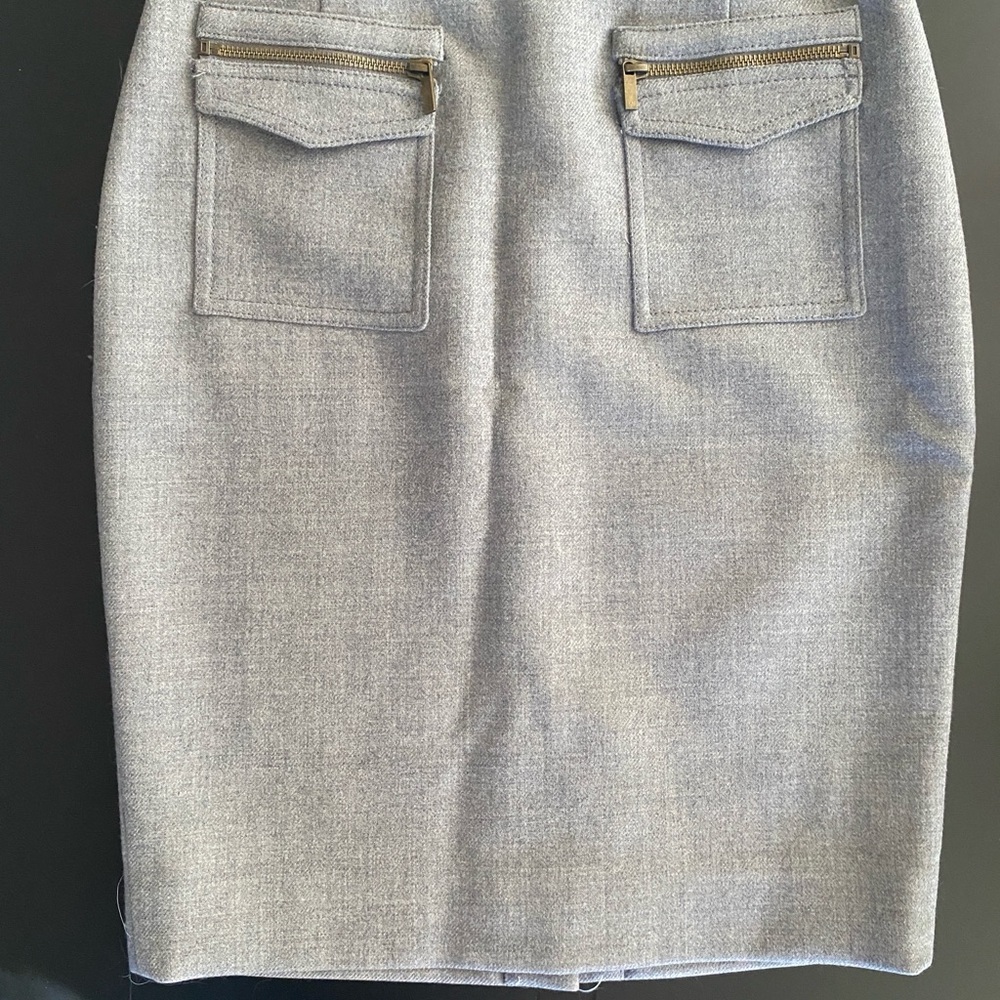Chic Gray Pencil Skirt with Gold Accents